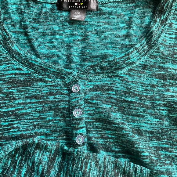 SIMPLE BLUE TOP SIZE ‘L’ BY ‘STREETWEARSOCIETY’ - Picture 2 of 3